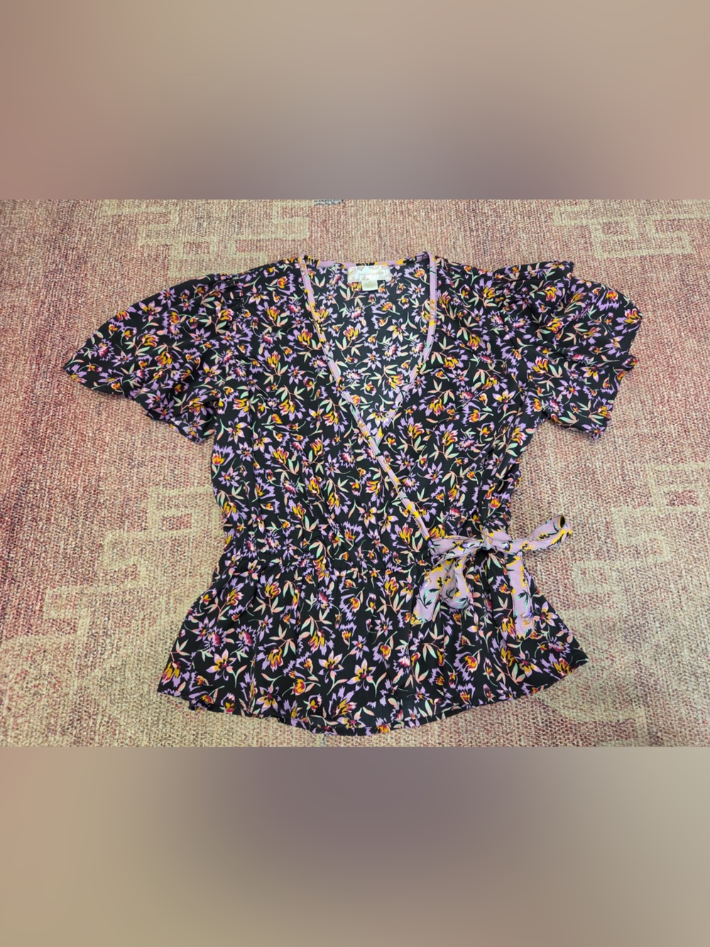 Band of Gypsies floral puff sleeve wrap blouse v neck tie waist size medium